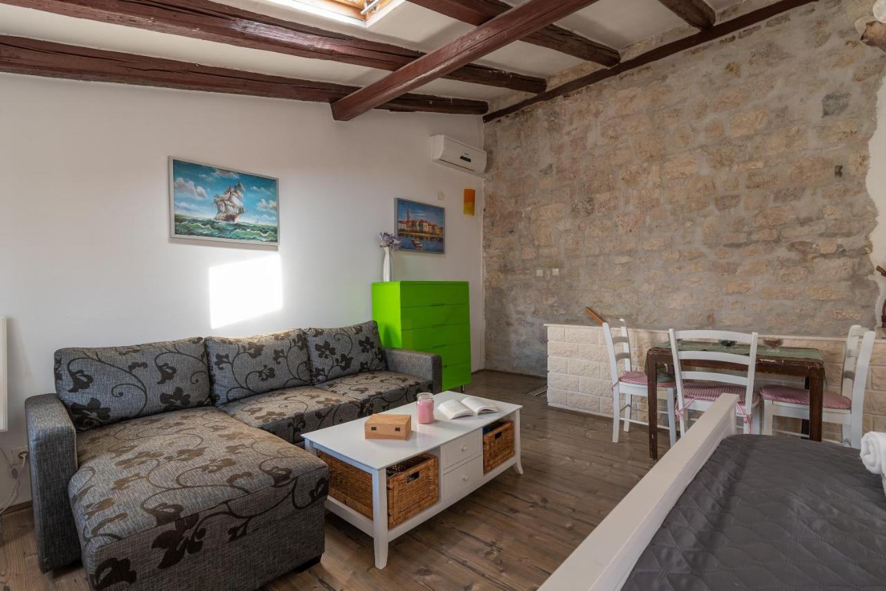 Ana Apartmán *